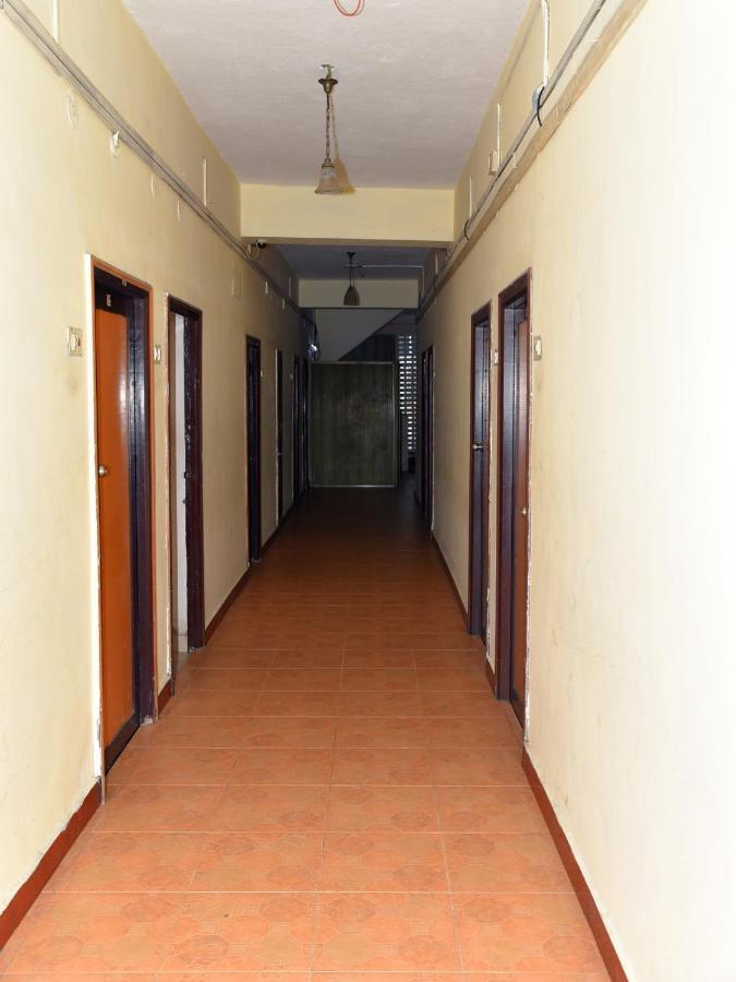 Hotel Aditya Pondicherry Ngoại thất bức ảnh